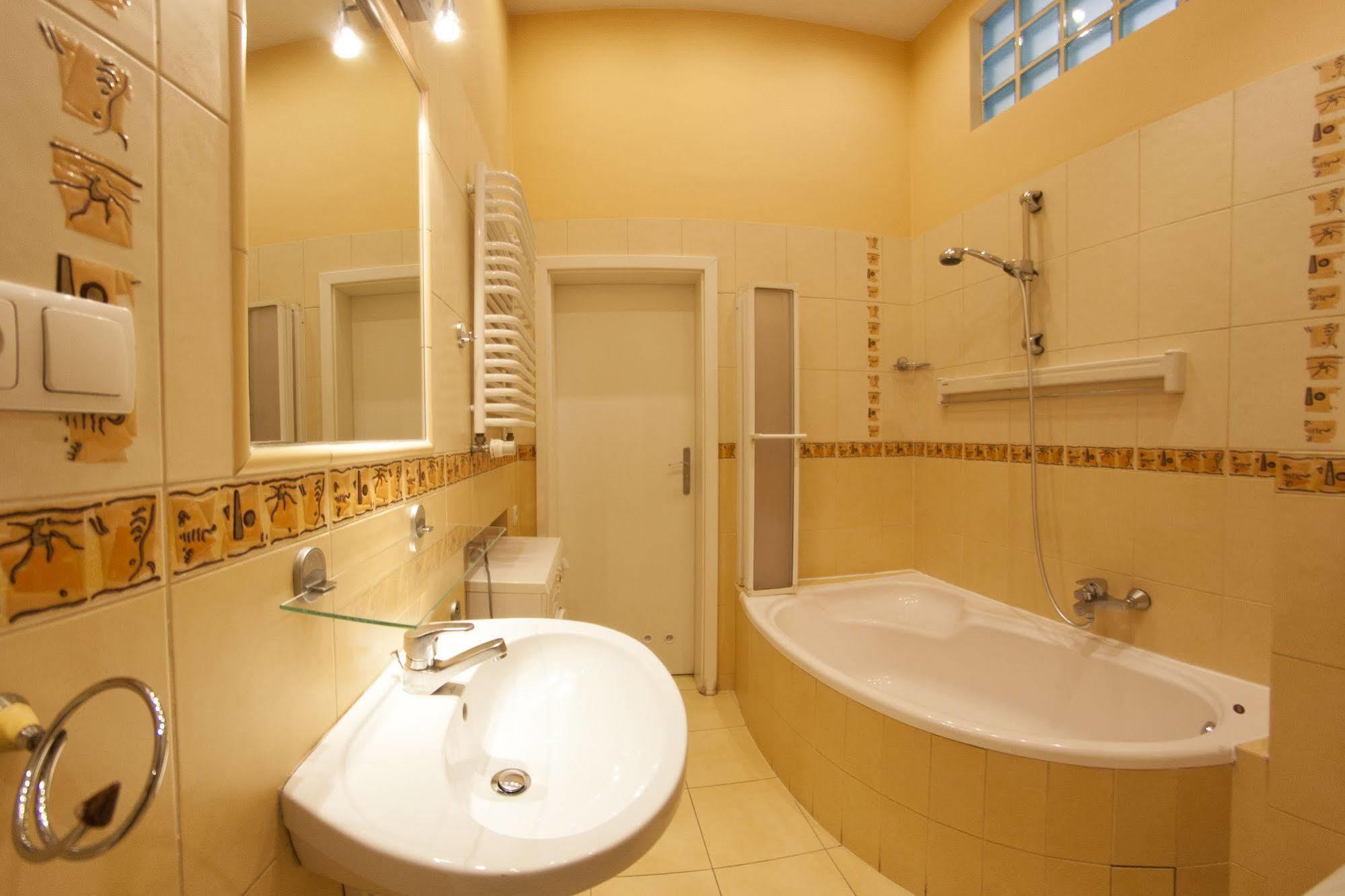 Nocny Krakow B&B 外观 照片