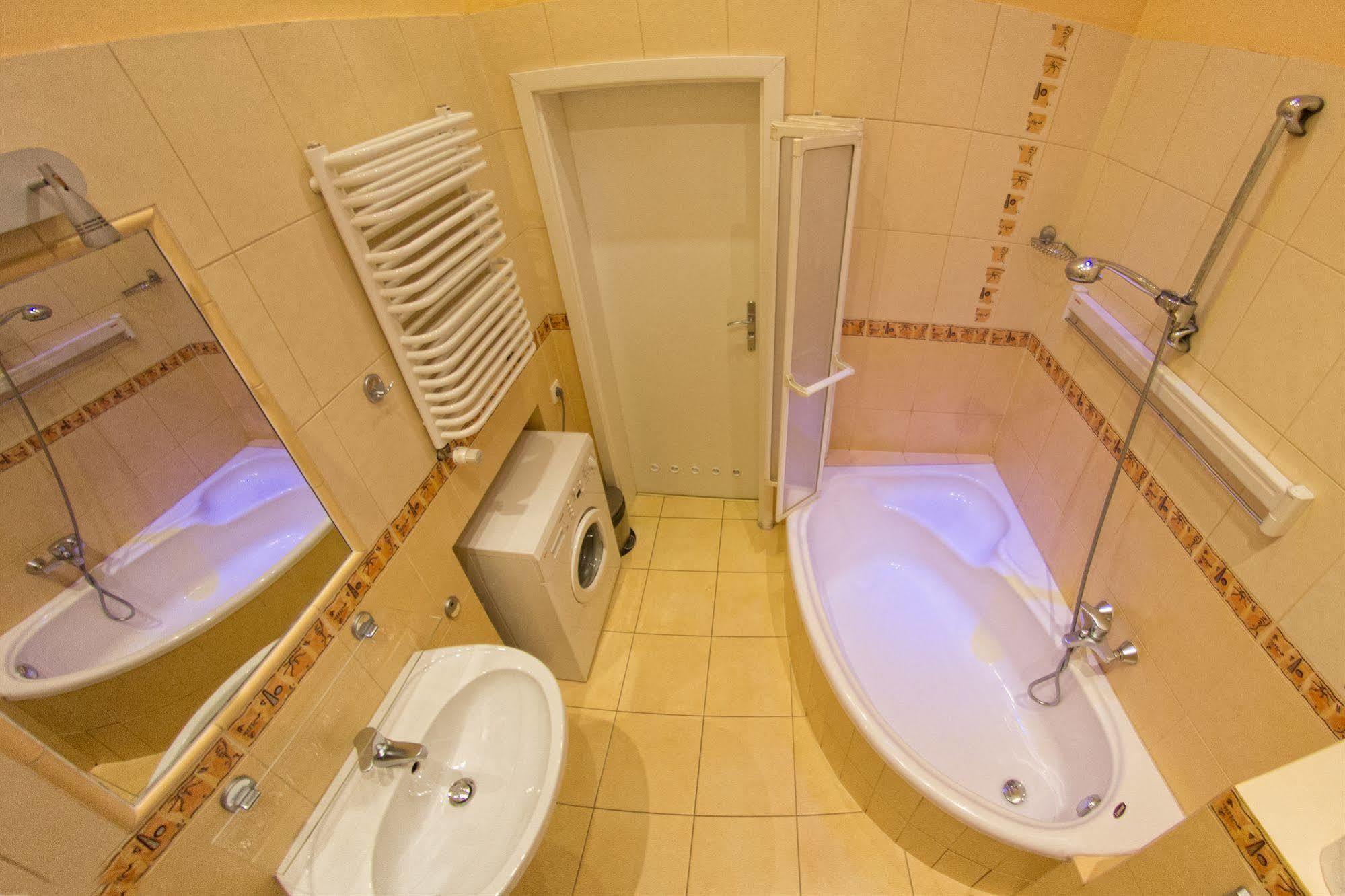 Nocny Krakow B&B 外观 照片